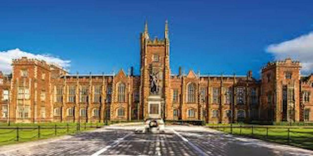 Queens Quarter Townhouse 2 Belfast Bagian luar foto